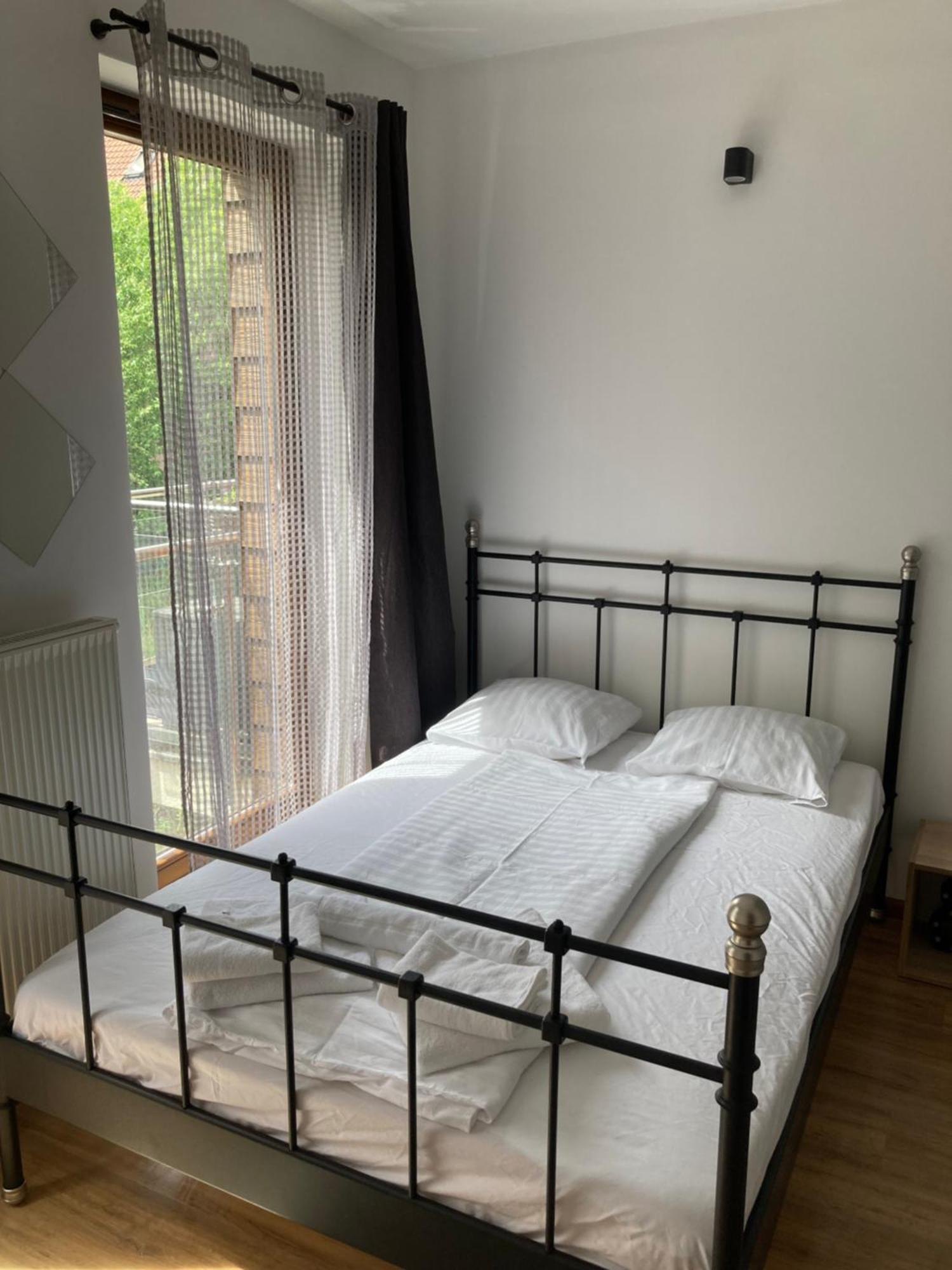 A4 Luxury Apartment Wrocław Buitenkant foto